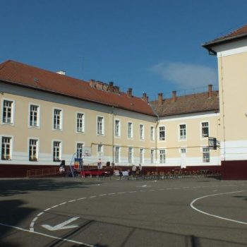 Şcoala Gimnazială Dr. Bernády György